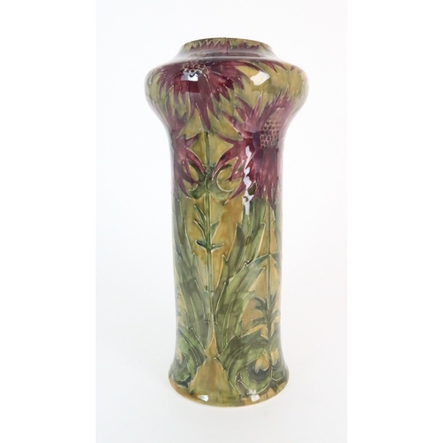 300 - A GEORGE CARTLIDGE (1868-1961) HANCOCK AND SON MORRISWARE TUBE LINED VASE