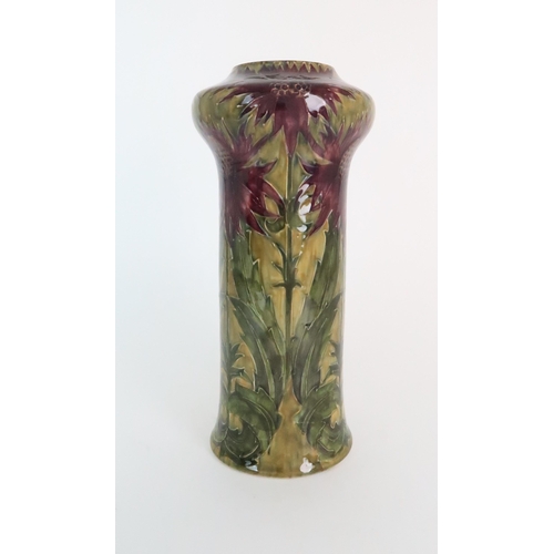 300 - A GEORGE CARTLIDGE (1868-1961) HANCOCK AND SON MORRISWARE TUBE LINED VASE