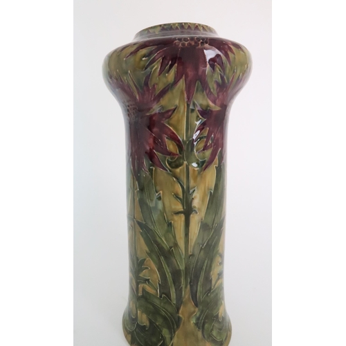 300 - A GEORGE CARTLIDGE (1868-1961) HANCOCK AND SON MORRISWARE TUBE LINED VASE