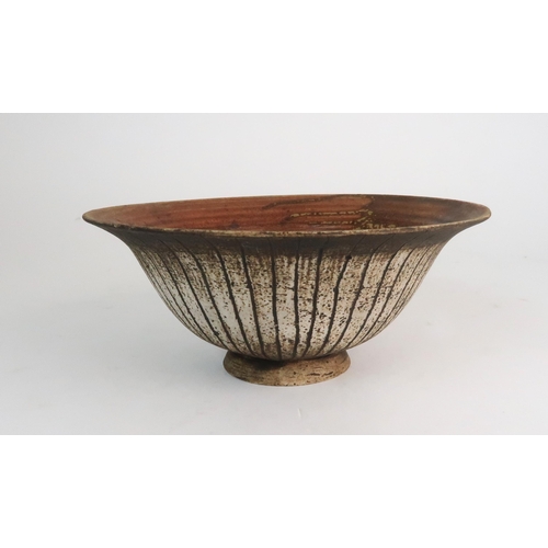 346 - WAISTEL COOPER (1921-2003) A STONEWARE FOOTED BOWL