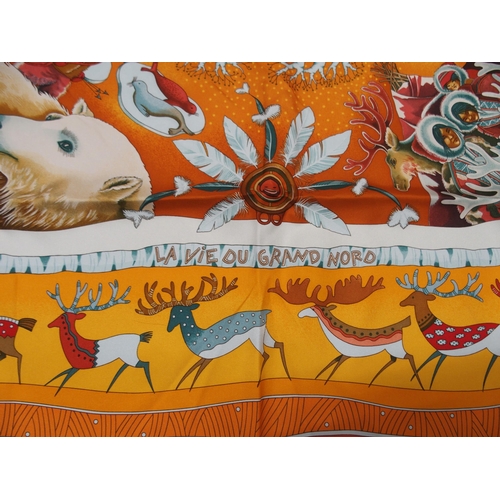 402 - AN ORIGINAL LA VIE DU GRAND NORD HERMES SILK SCARF