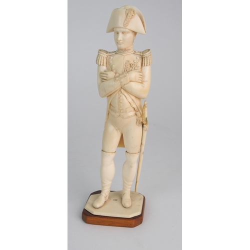 416 - A LATE 19TH/EARLY 20TH CENTURY CARVED IVORY MODEL OF NAPOLEON