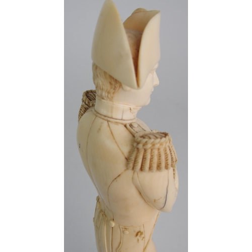 416 - A LATE 19TH/EARLY 20TH CENTURY CARVED IVORY MODEL OF NAPOLEON