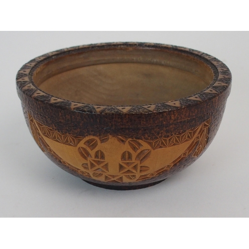 428 - A MAUCHLINE WARE CIRCULAR BOWL