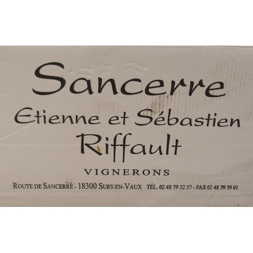 484 - A CASE OF LES QUARTERONS SANCERRE  2009