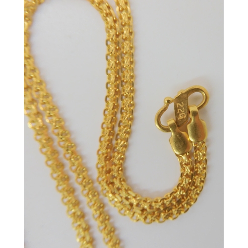 590 - A BRIGHT YELLOW METAL FANCY LINK CHAIN