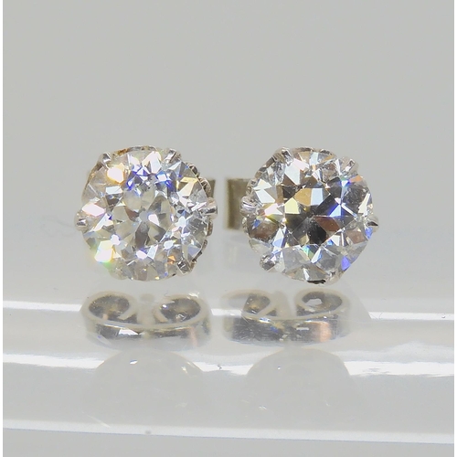 614 - A PAIR OF SUBSTANTIAL DIAMOND STUD EARRINGS