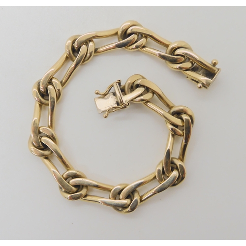 661 - AN ITALIAN 9CT GOLD FANCY CHAIN BRACELET BY CHIAMPESAN