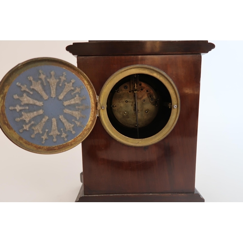 255 - AN EDWARDIAN MANTLE CLOCK