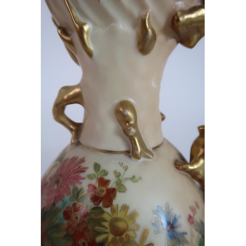 306 - A ROYAL WORCESTER JUG