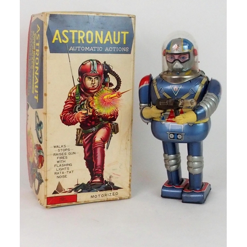 421 - A RARE DAIYA JAPANESE TINPLATE BATTERY OPERATED ASTRONAUT