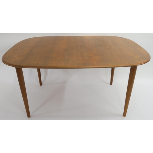 118 - A DANISH STYLE MID CENTURY TEAK EXTENDING DINING TABLE