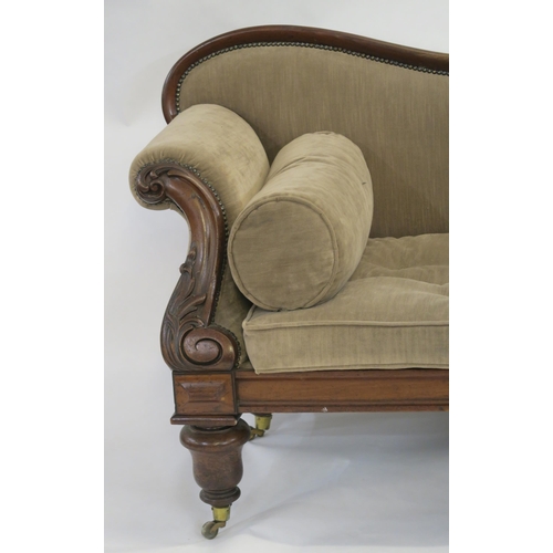 36 - A VICTORIAN MAHOGANY SCROLL BACK SETTEE