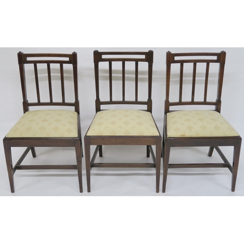 68 - A SET OF SIX HEPPLEWHITE STYLE MAHOGANY DINING CHAIRS