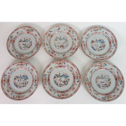 147 - A SET OF SIX CHINESE EXPORT PLATES