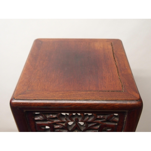 185 - A CHINESE HARDWOOD VASE STAND