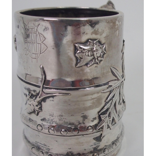 204 - A CHINESE SILVER FAUX BAMBOO MUG