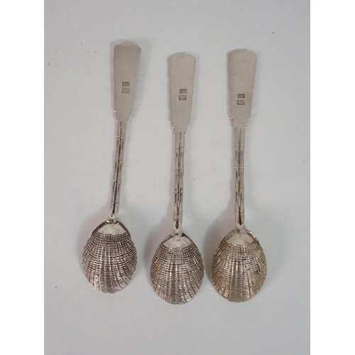 208 - A SET OF SIX CHINESE SILVER TEA SPOONS