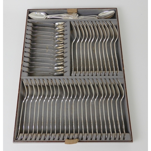 252 - A COMPOSITE PART SUITE OF SILVER CUTLERY