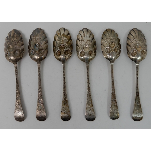 267 - A SET OF SIX ANTIQUE SILVER BERRY SPOONS