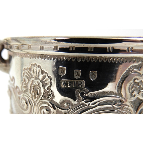 283 - A SILVER TANKARD