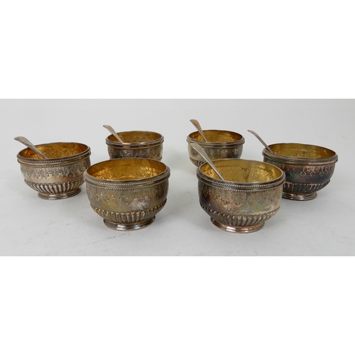 286 - A MATCHED SET OF SIX SILVER SALTS