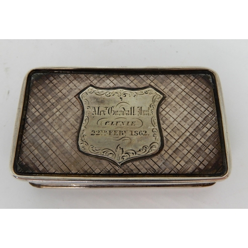 289 - A SILVER SNUFF BOX