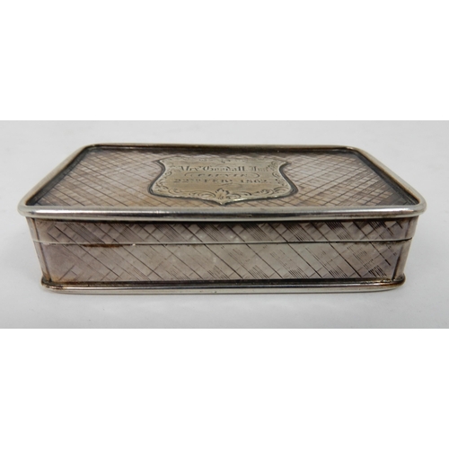 289 - A SILVER SNUFF BOX