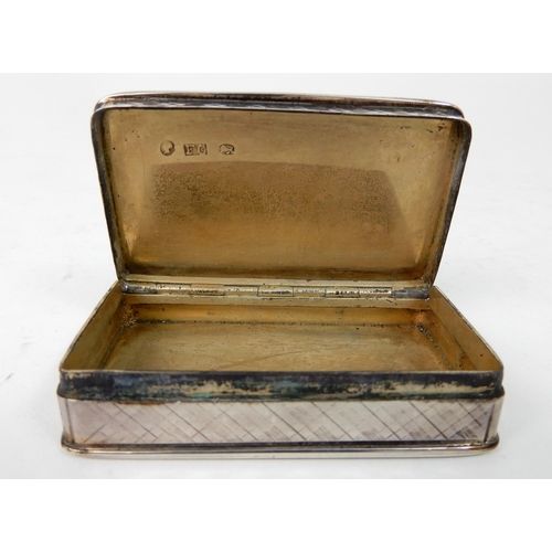 289 - A SILVER SNUFF BOX