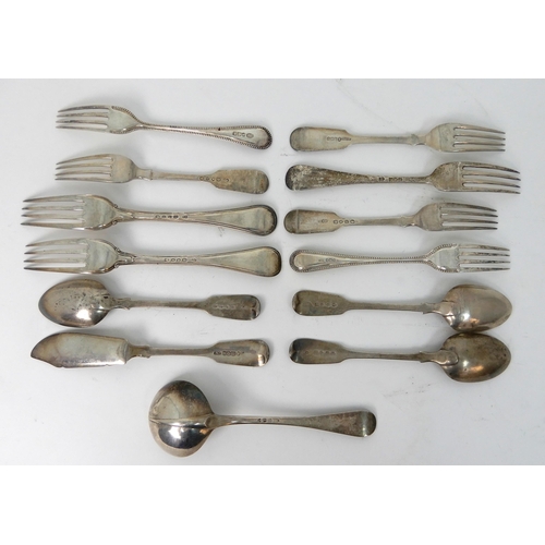 297 - AN EXTENSIVE COLLECTION OF SILVER CUTLERY