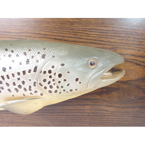 486 - A MODERN RESIN BROWN TROUT