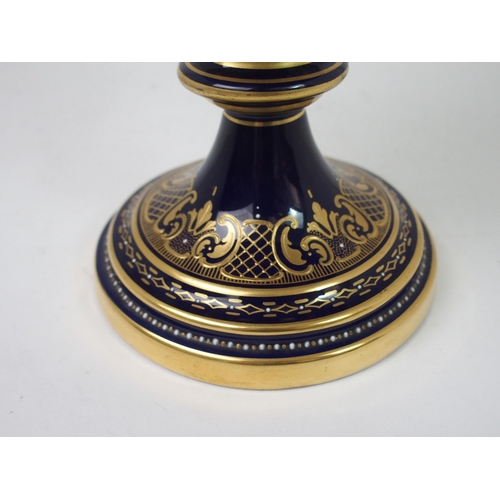 513 - A VIENNA PORCELAIN URN AND COVER