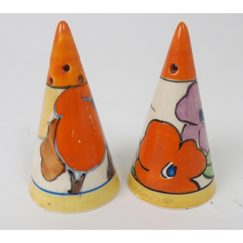 523 - A COLLECTION OF CLARICE CLIFF CERAMICS