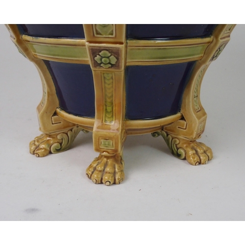 529 - A MINTON MAJOLICA JARDINIERE