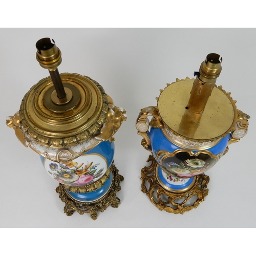 550 - A SEVRES STYLE TABLE LAMP