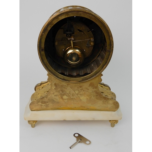 571 - A FRENCH STYLE MANTLE CLOCK