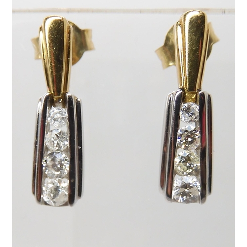 622 - A PAIR OF 18CT GOLD DIAMOND DROP EARRINGS