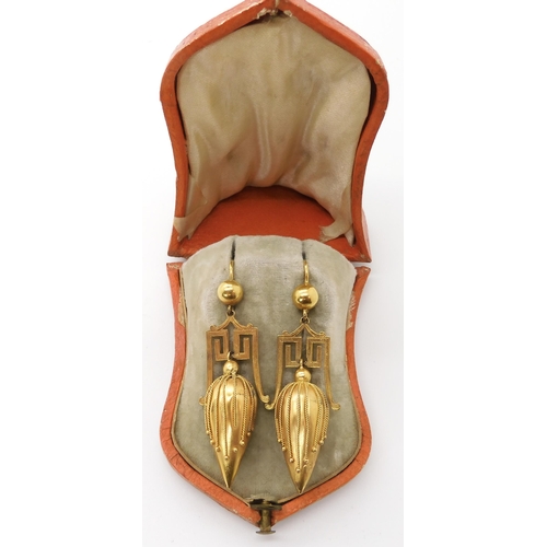 659 - A PAIR OF VICTORIAN YELLOW METAL DROP EARRINGS