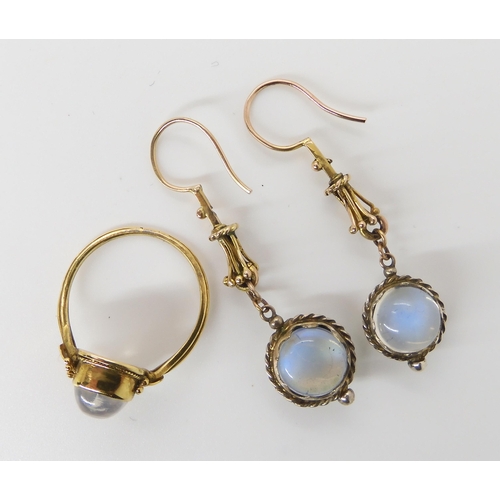 674 - AN ARTS & CRAFTS YELLOW METAL AND MOONSTONE RING AND EARRINGS