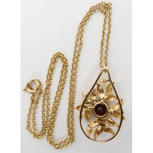 687 - A 9CT GOLD GARNET AND PEARL PENDANT BY CROPP & FARR LTD