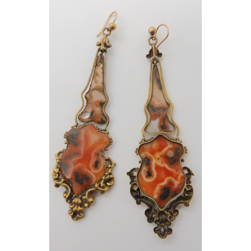 722 - A PAIR OF VICTORIAN AGATE SLICE STATEMENT EARRINGS