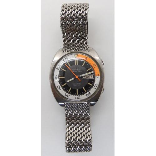 801 - A BULOVA ACCUTRON SNORKEL 666 DIVERS WATCH