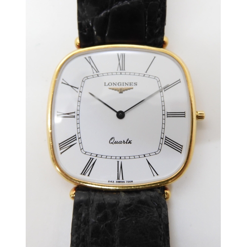 811 - AN 18CT GOLD SLIMLINE LONGINES QUARTZ WRISTWATCH