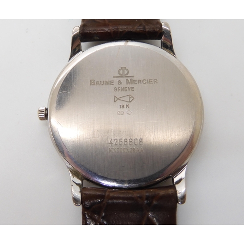 813 - AN 18CT WHITE GOLD GENTS BAUME & MERCIER QUARTZ WRISTWATCH