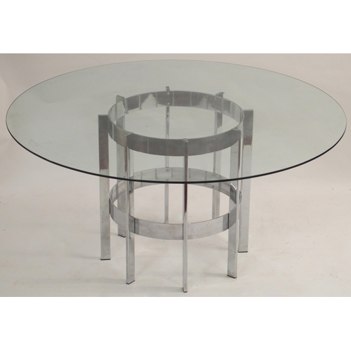 121 - A RICHARD YOUNG FOR MERROW ASSOCIATES GLASS DINING TABLE WITH CIRCULAR CHROME BASE