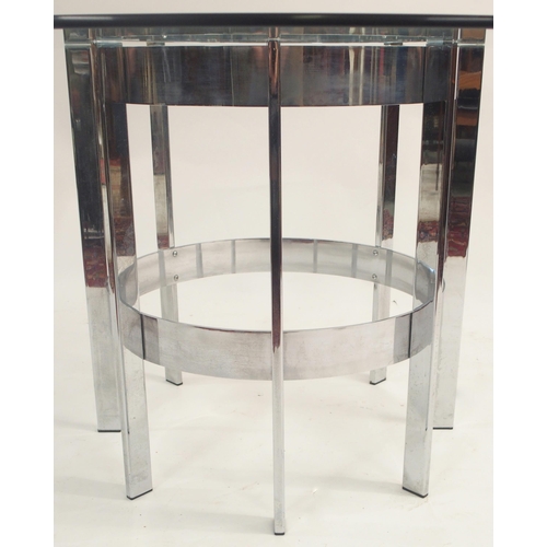 121 - A RICHARD YOUNG FOR MERROW ASSOCIATES GLASS DINING TABLE WITH CIRCULAR CHROME BASE