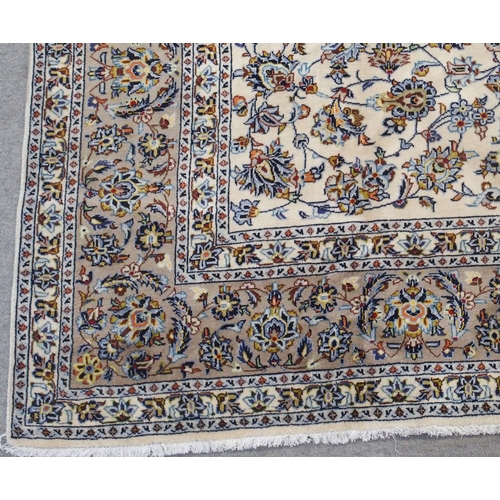 98 - A CREAM GROUND KESHAN RUG