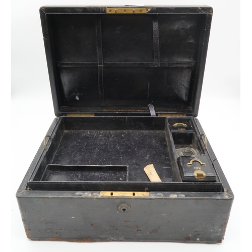 593A - A leather bound stationary box and a wooden box