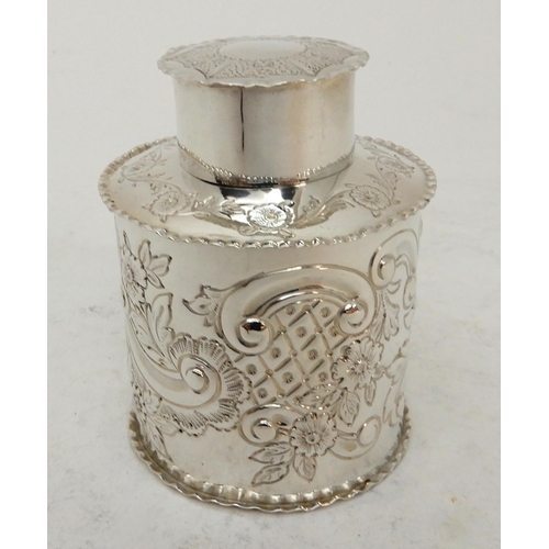 115 - AN EDWARDIAN SILVER TEA CADDY