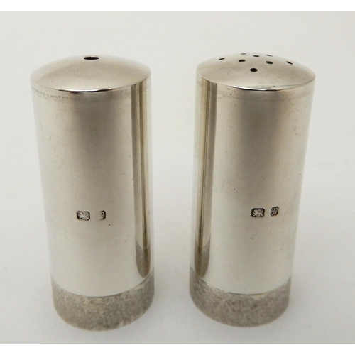 117 - A SALT AND PEPPER